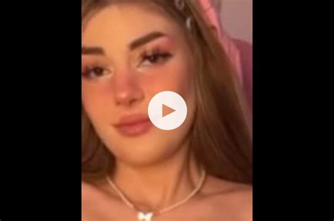 mellooow onlyfans leak|Mellooow Onlyfans Leaks – Showing her Boobs